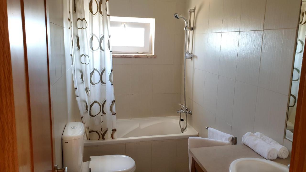 Gorgeous Apartment In Portimao Luaran gambar