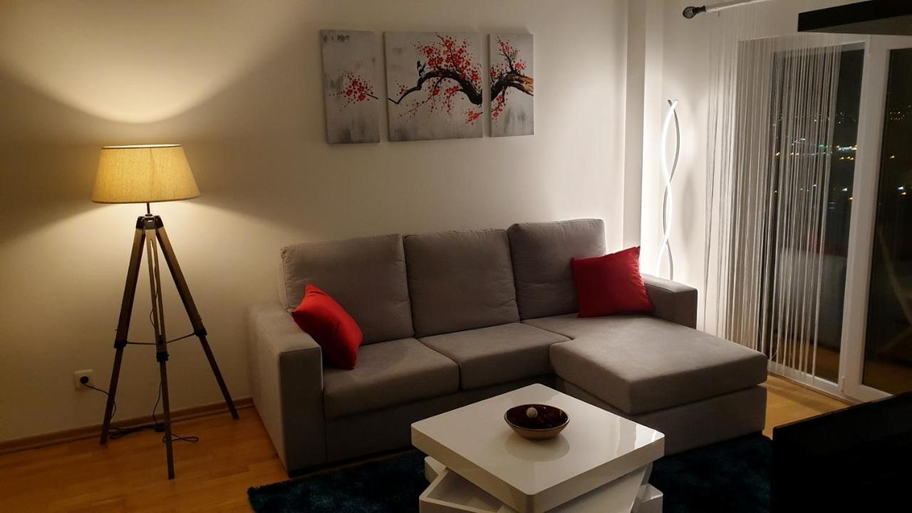 Gorgeous Apartment In Portimao Luaran gambar